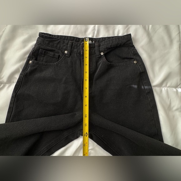 Boohoo Women's Black Jeans - Picture 4 of 8